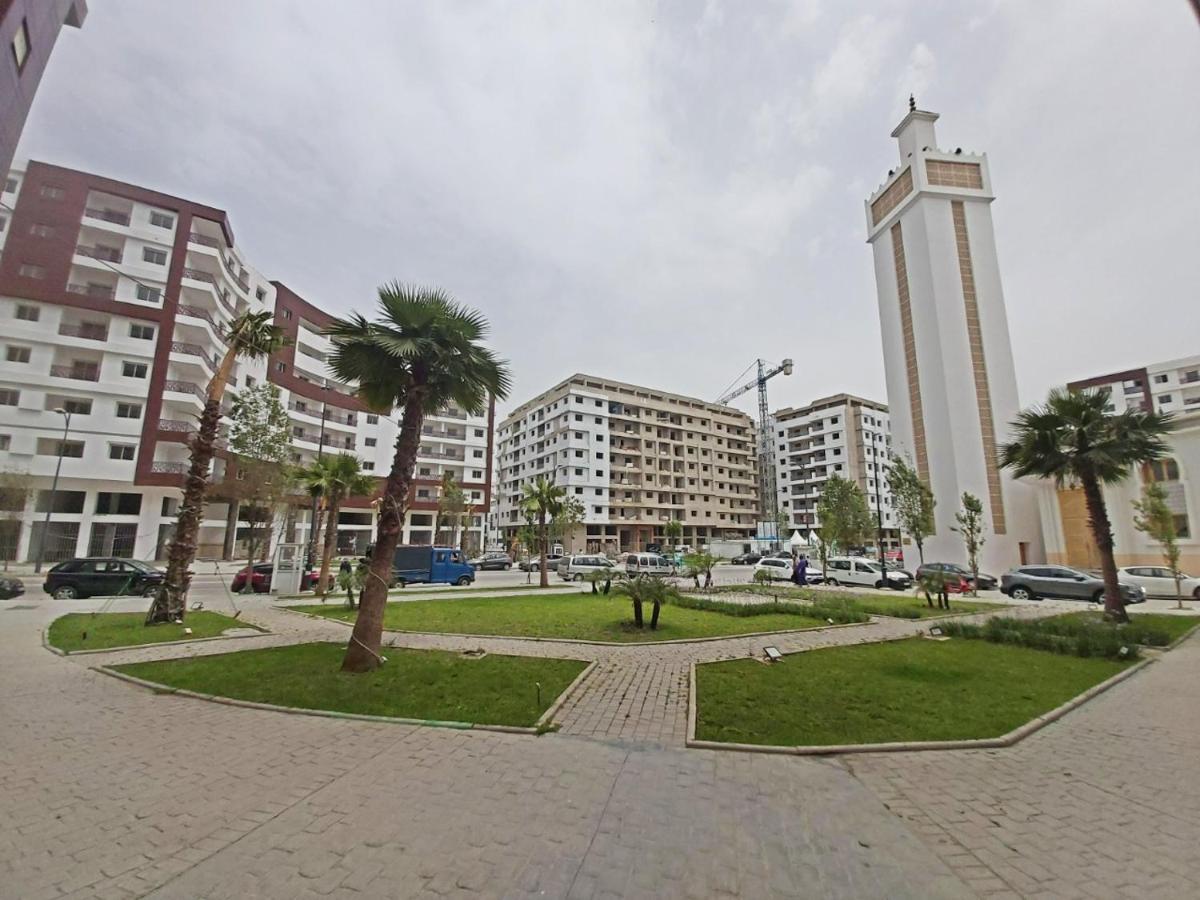 Superbe appart pour familles seulement - 3 min de la plage , Foret diplomatique Tanger Extérieur photo